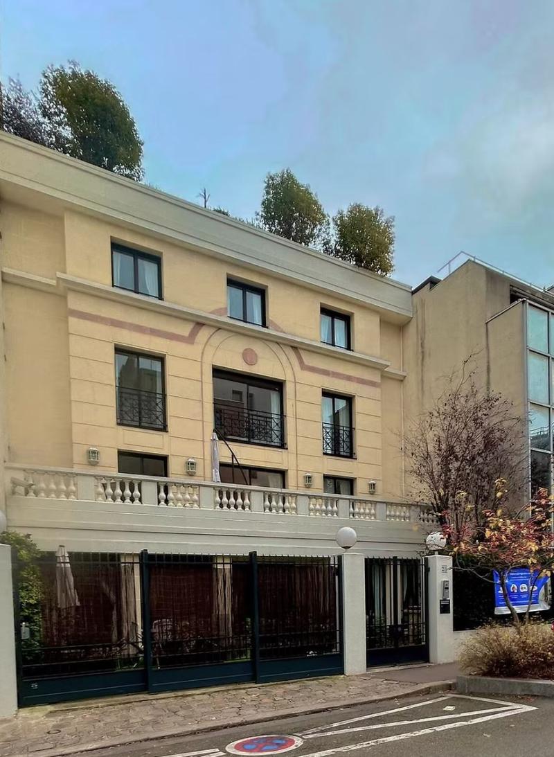 Chez Jeannette Courbevoie