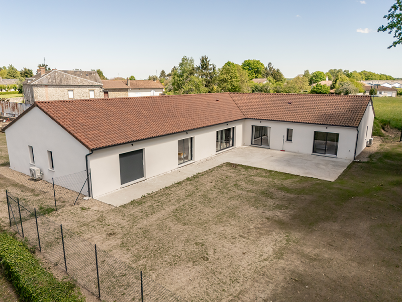Maison Alzheimer CetteFamille de Saint-Sornin-Leulac : Maison partagée pour seniors de Saint-Sornin Leulac_façade