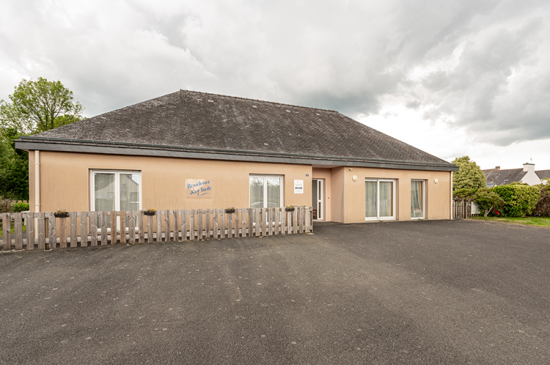 Maison Alzheimer CetteFamille de Roudouallec : Maison partagée pour seniors de Roudouallec_ façade