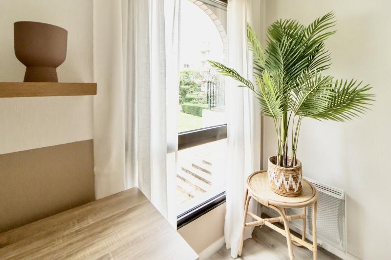 Coliving - Puteaux - Paris - Chambre de 13 m² avec salle d'eau privative en coliving à Puteaux - PUT01