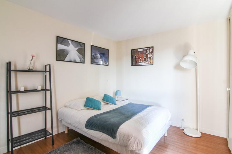 Coliving - Rueil-Malmaison - Paris - Chambre spacieuse – 15m² - RU13