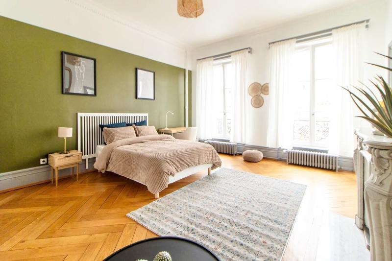 Coliving - Strasbourg - Emménagez dans cette superbe chambre de 25 m² en coliving avec salle de bain privative à Strasbourg - ST91