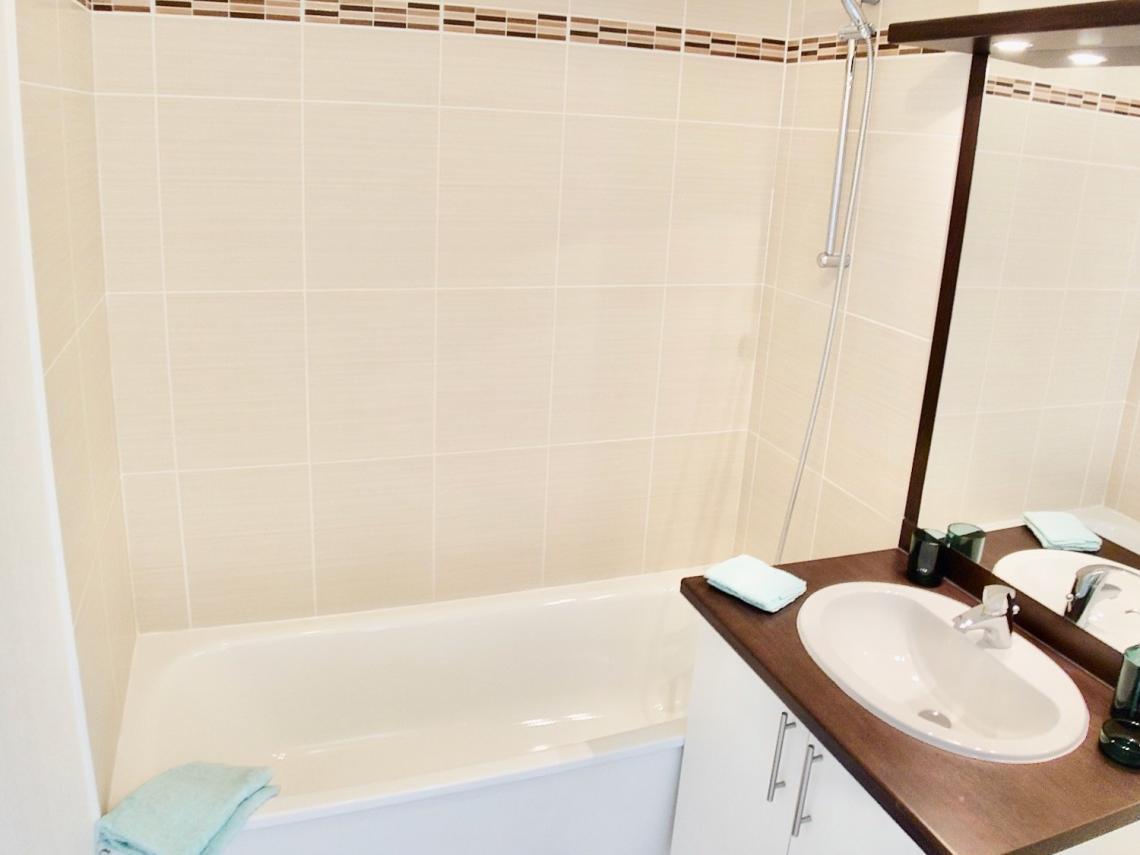 Coliving - Bordeaux - Bordeaux - Emménagez dans cette chambre moderne de 12 m² en coliving à Bordeaux - BO23