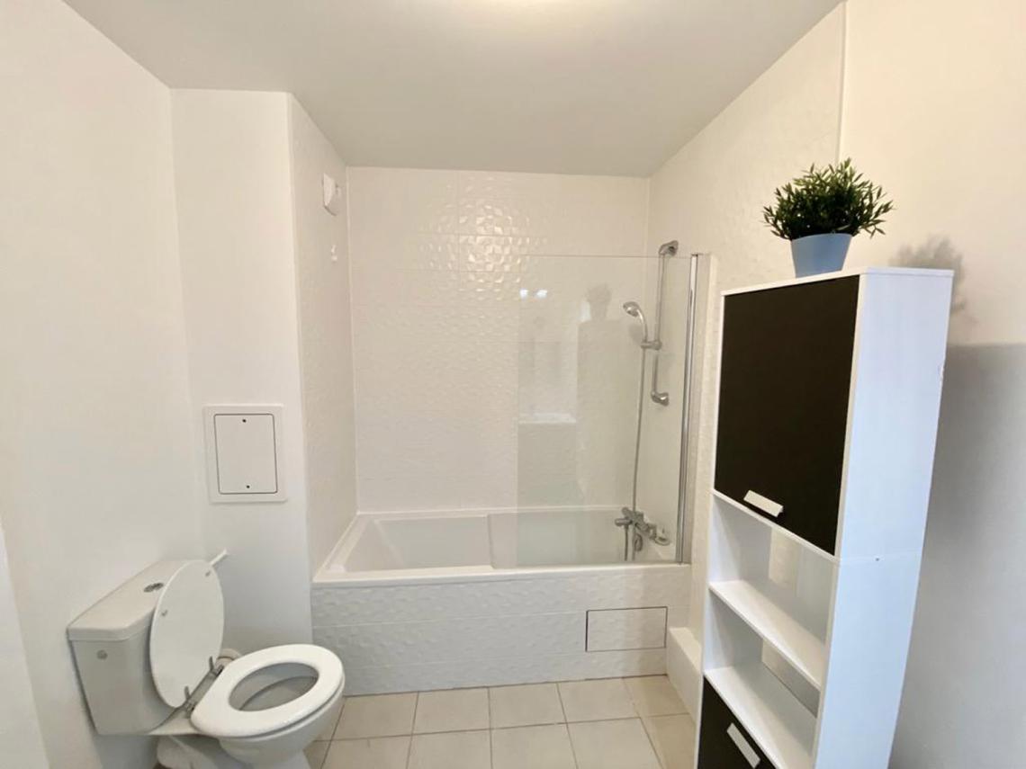 Coliving - Clichy - Paris - Chambre chaleureuse et lumineuse – 13m² - CL5