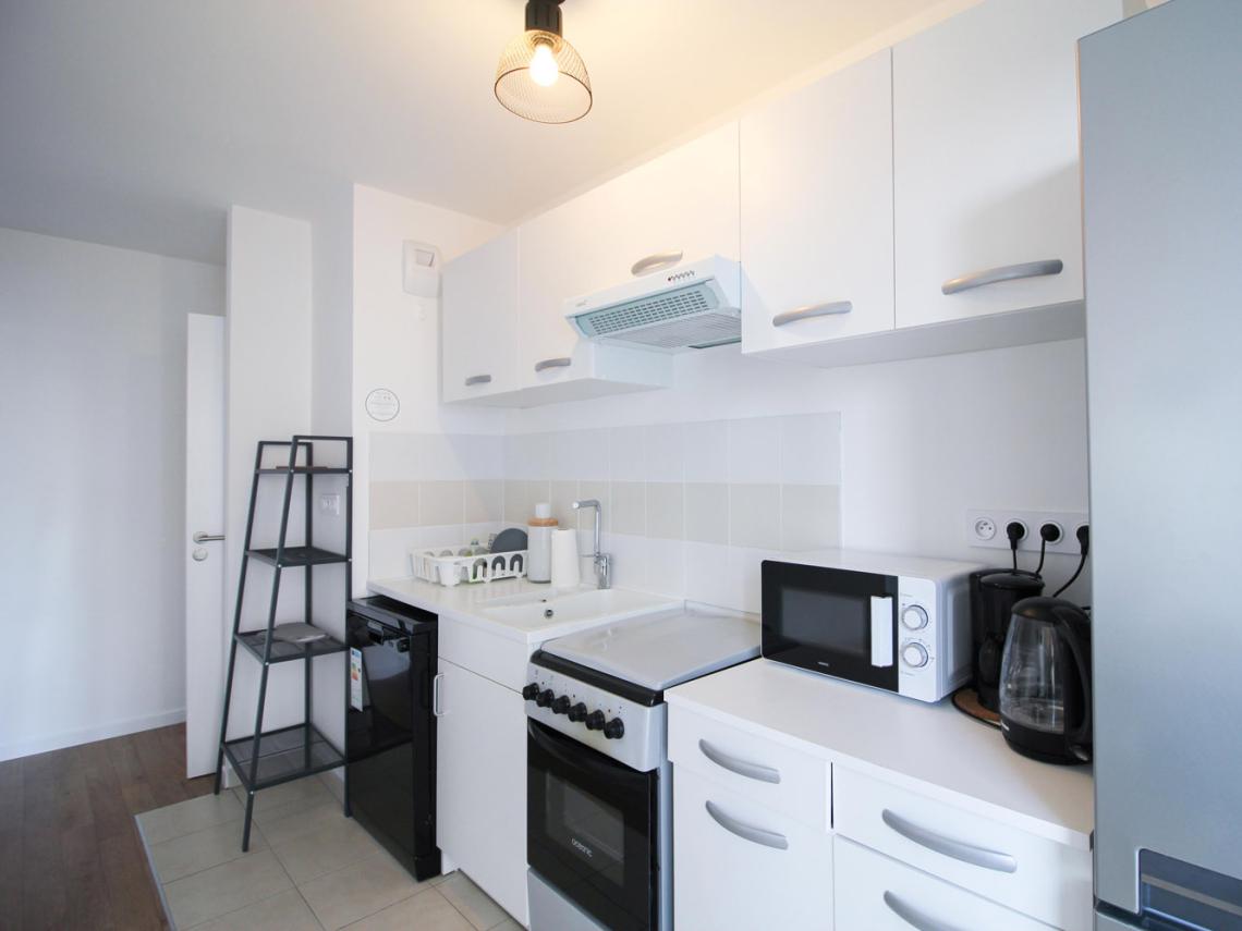 Coliving - Clichy - Paris - Chambre lumineuse et calme – 13m² - CL9