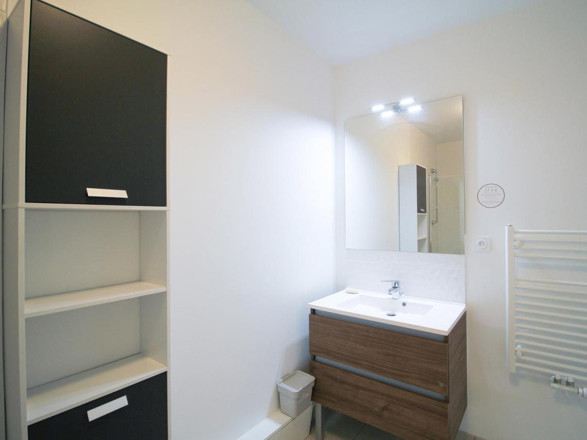 Coliving - Clichy - Paris - Chambre lumineuse et calme – 13m² - CL9