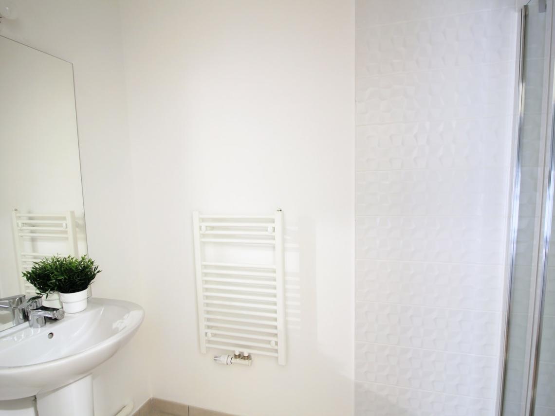 Coliving - Clichy - Paris - Chambre spacieuse et lumineuse – 12m² - CL33