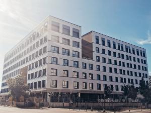  alt="Co-living : connaissez vous le concept novateur "UXCO HACKER HOUSE""